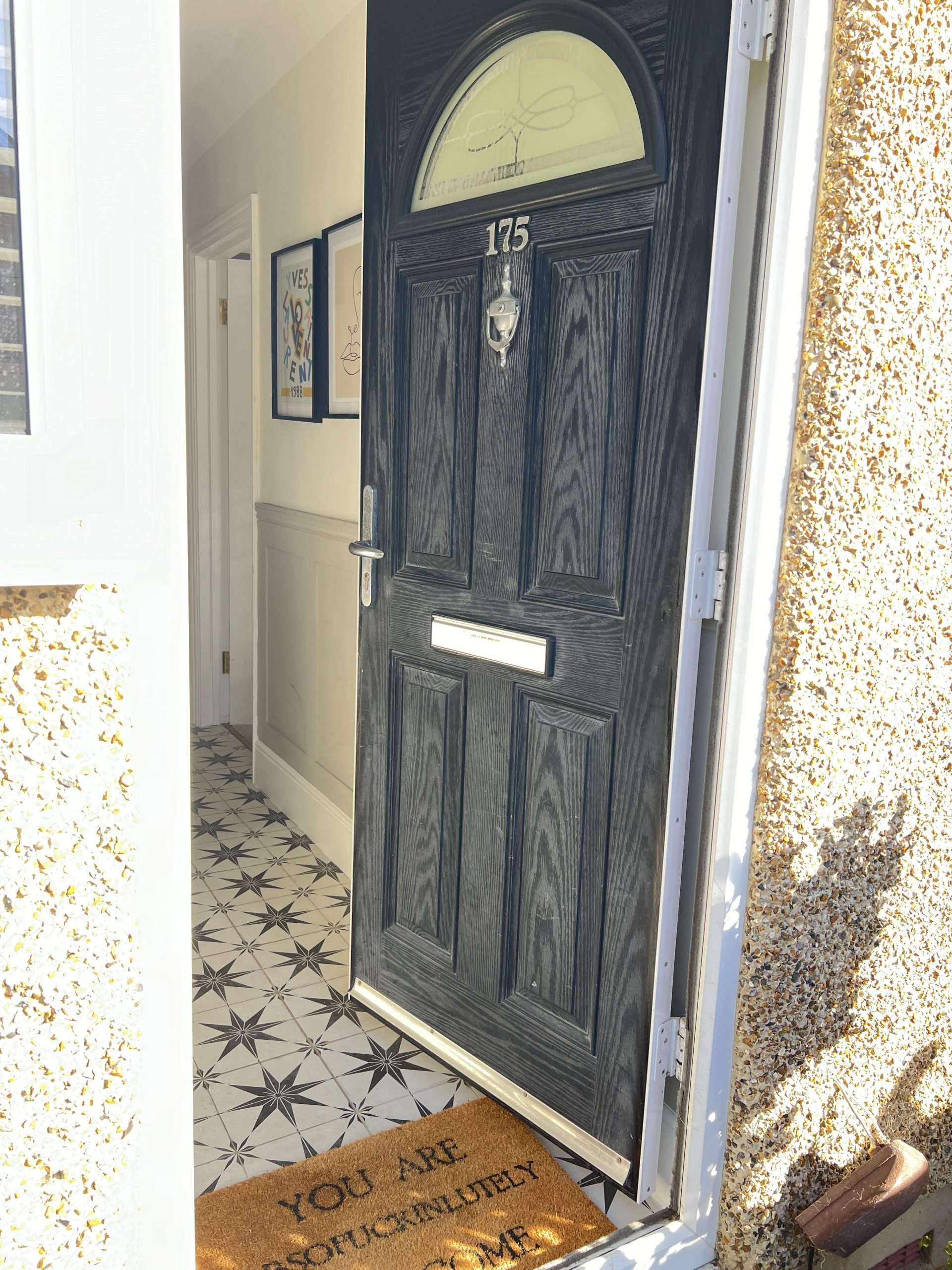 image of opened door after emergency locksmith unlocking it